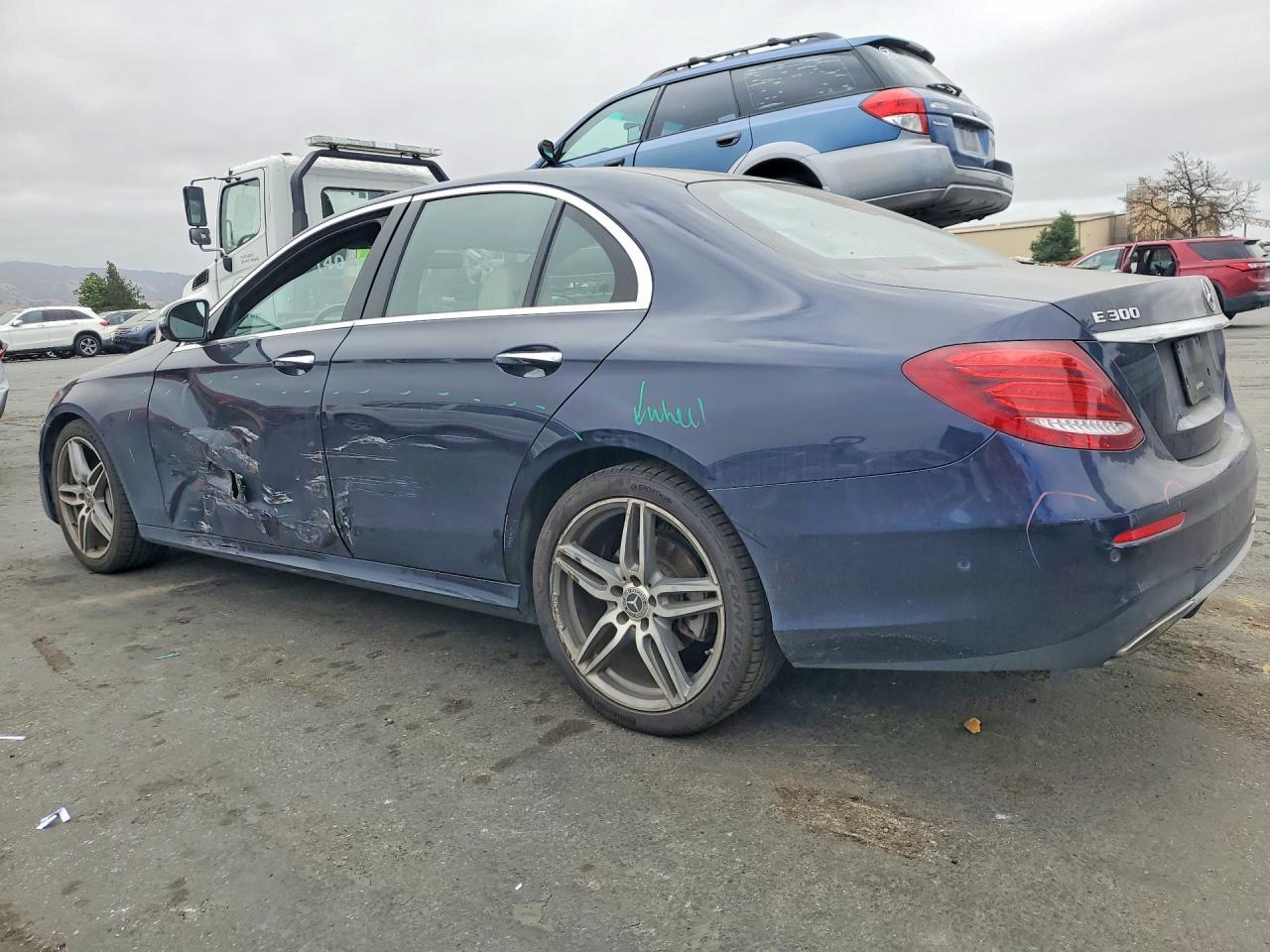 2018 Mercedes-Benz E 300 - zdjęcie 2