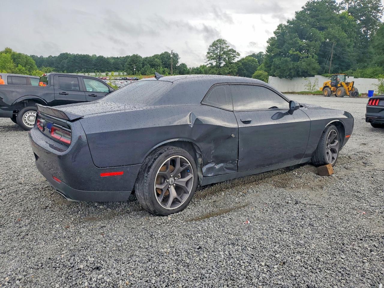 2018 Dodge Challenger Sxt - zdjęcie 3