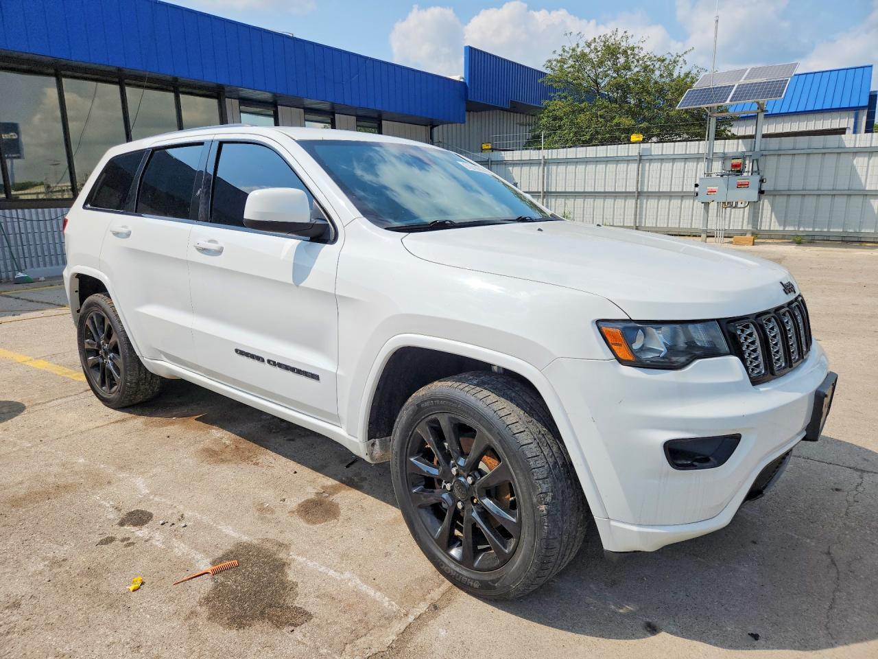 2018 Jeep Grand Cherokee Laredo - zdjęcie 4