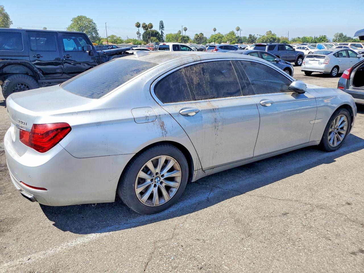 2015 BMW 740 I - zdjęcie 3