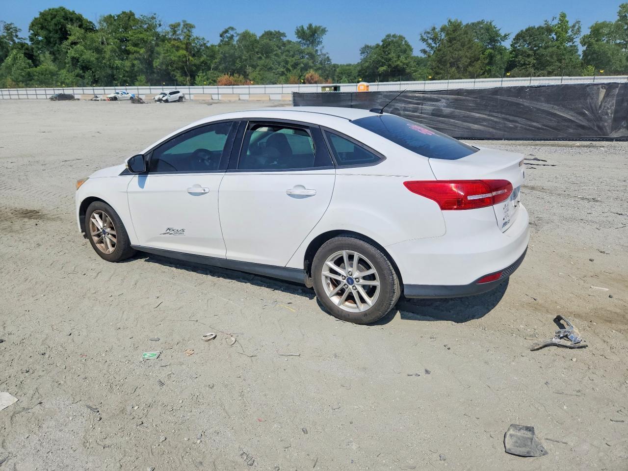 2015 Ford Focus Se - zdjęcie 2