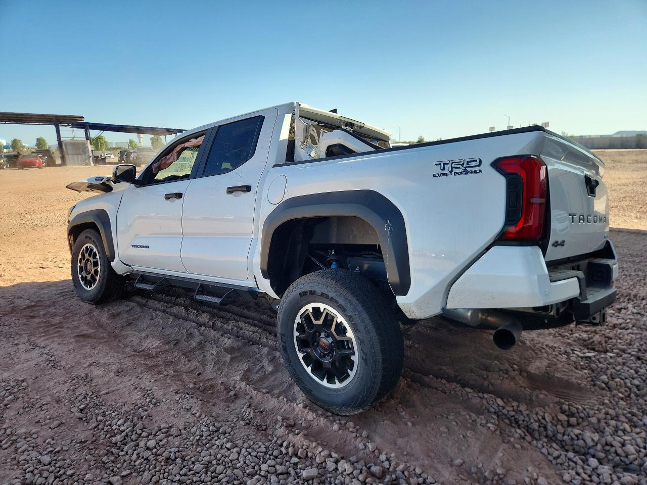 2025 Toyota Tacoma Trd Off-Road Hv - zdjęcie 2