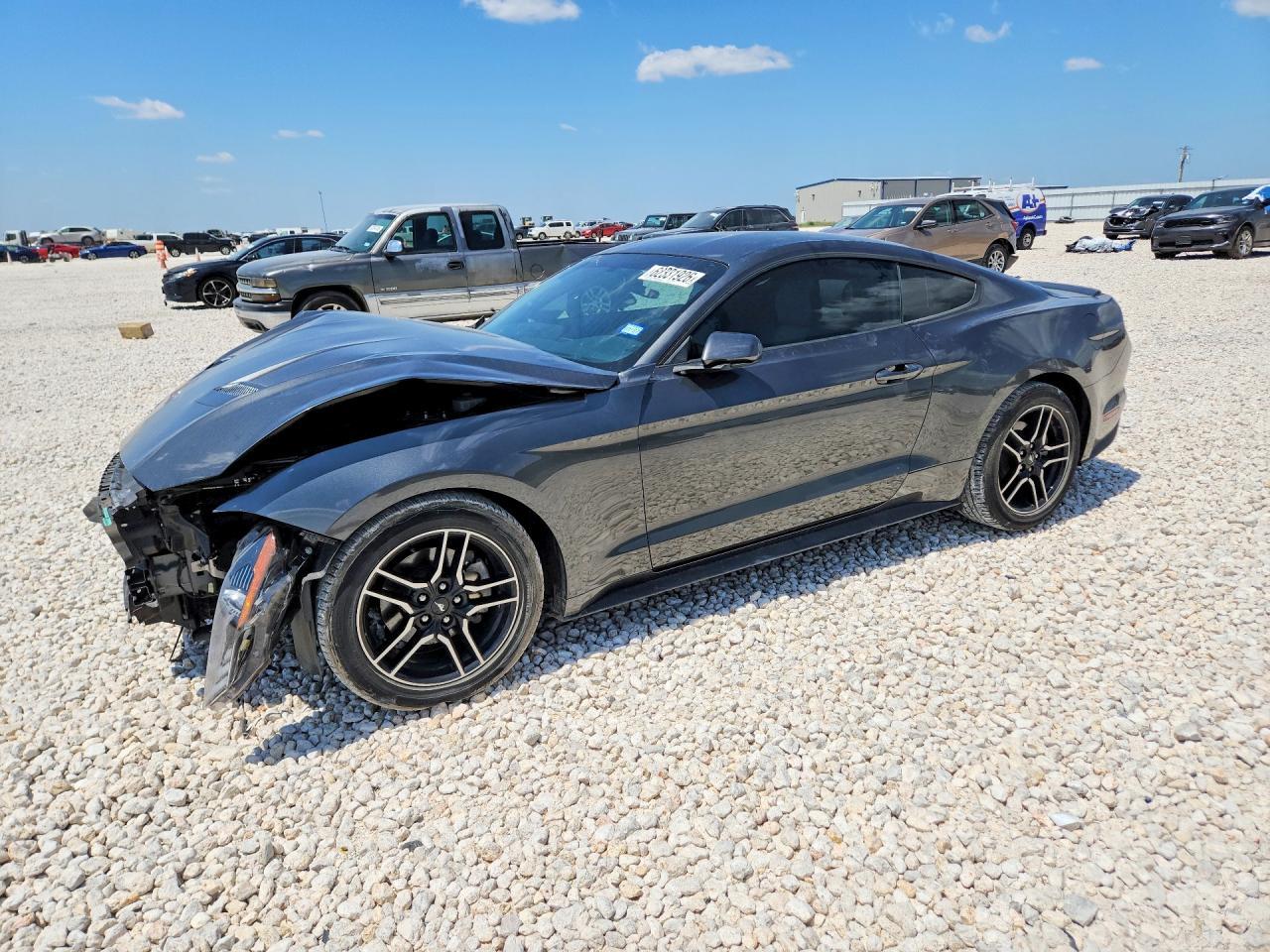 2018 Ford Mustang - zdjęcie główne