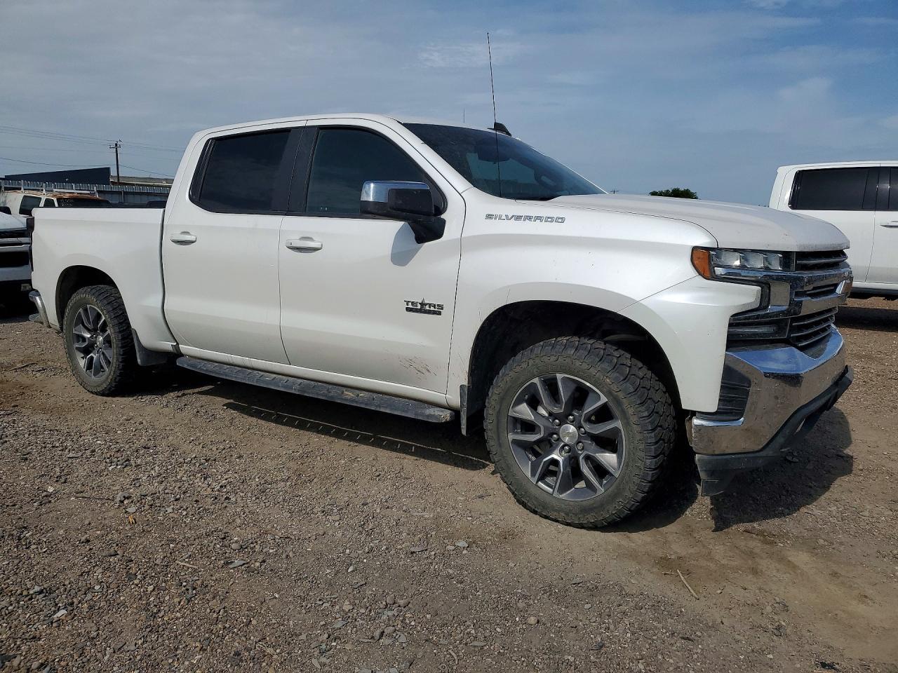 2021 Chevrolet Silverado C1500 Lt - zdjęcie 4
