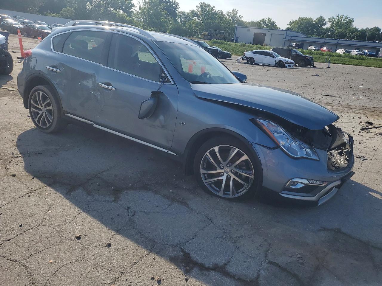 2017 Infiniti Qx50 Base - zdjęcie 4