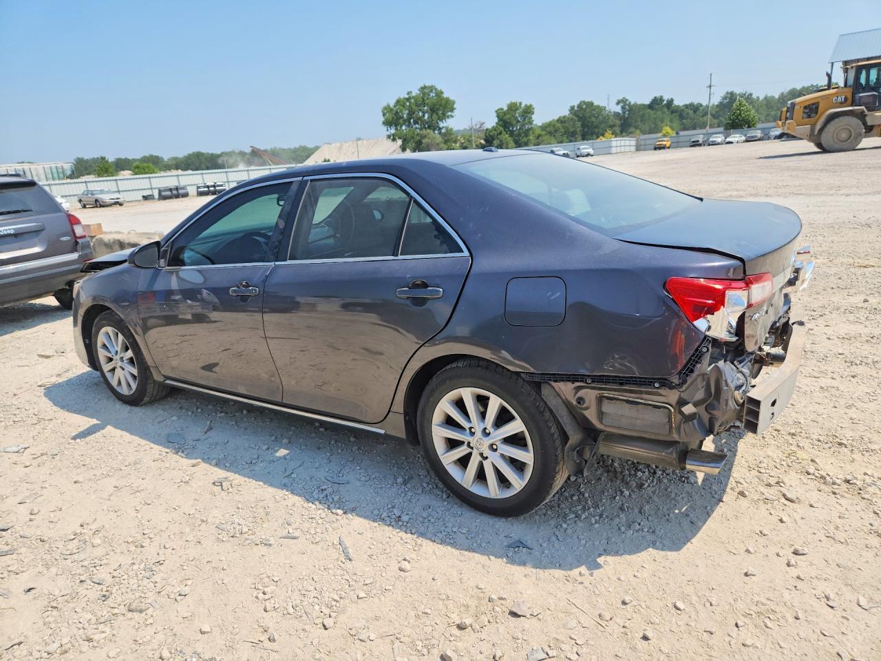 2013 Toyota Camry Xle V6 - zdjęcie 2
