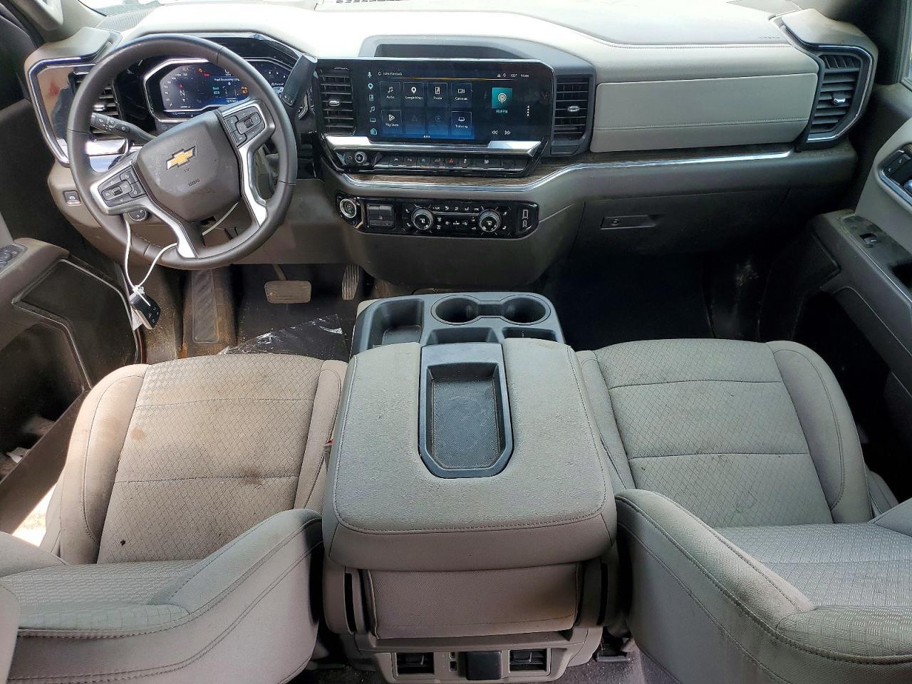 2025 Chevrolet Silverado K1500 Lt - zdjęcie 8