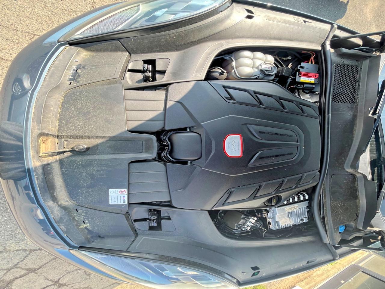 2020 Porsche Cayenne Turbo - zdjęcie 8