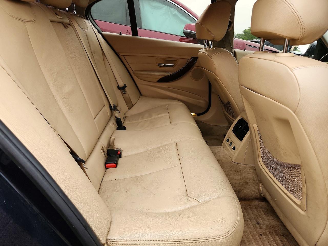 2014 BMW Seria 3 328i - zdjęcie 10