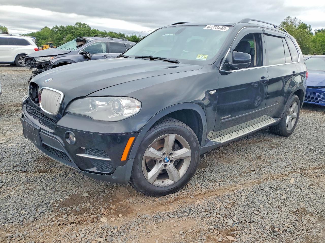 2013 BMW X5 xDrive35I - zdjęcie główne