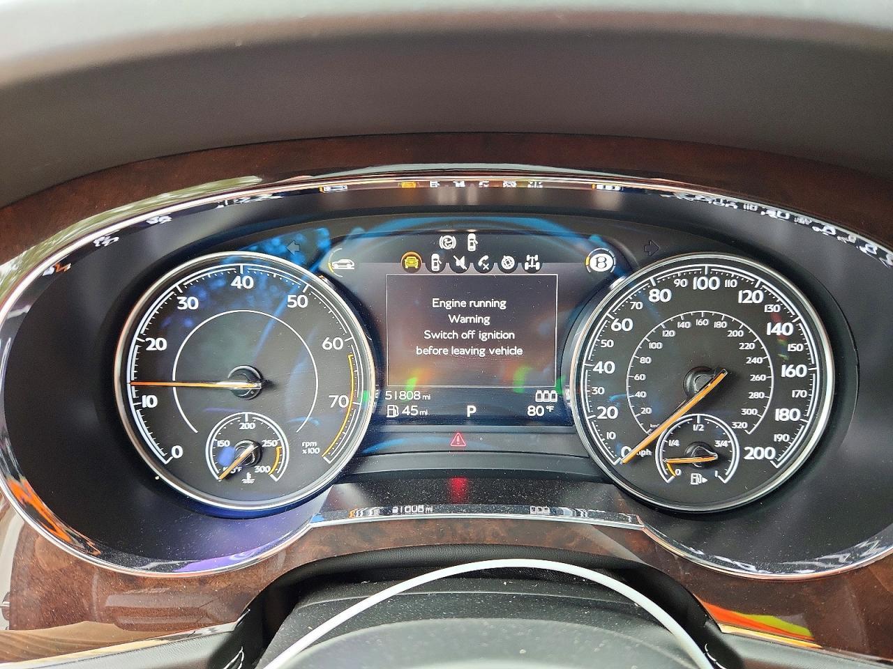 2017 Bentley Bentayga - zdjęcie 9