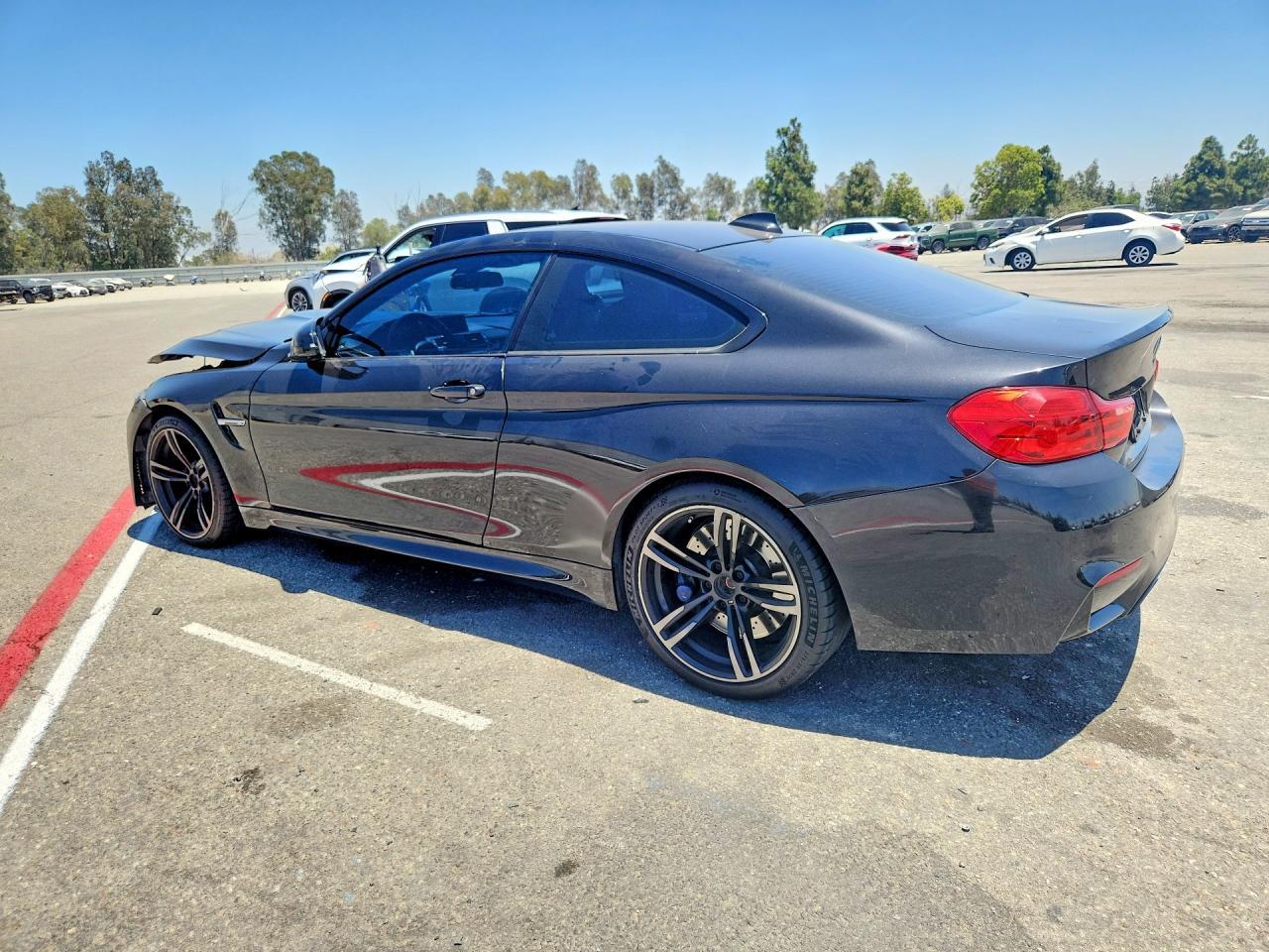 2015 BMW M4 - zdjęcie 2