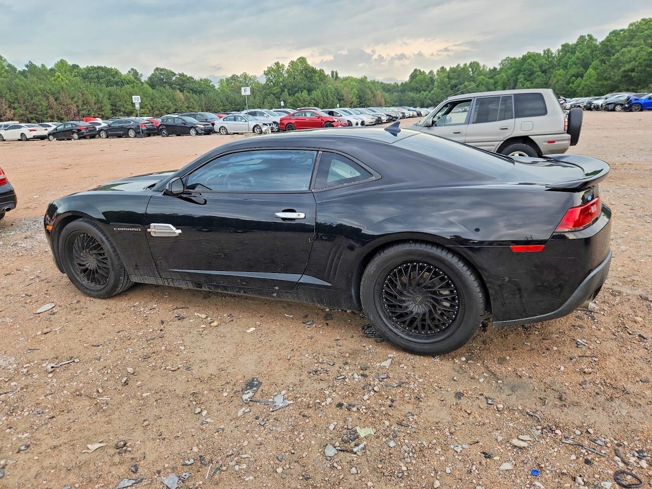 2015 Chevrolet Camaro Ls - zdjęcie 2