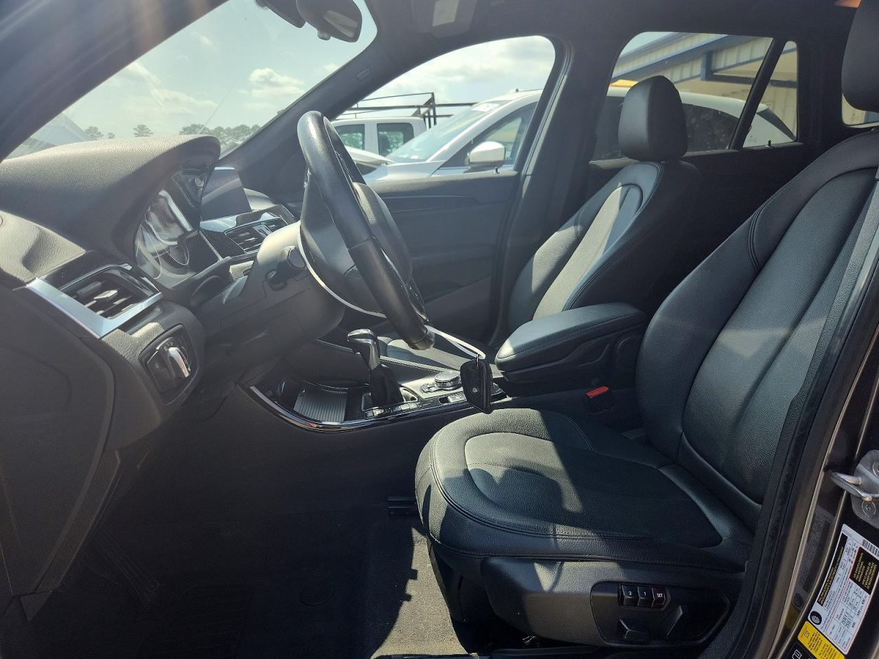 2016 BMW X1 xDrive28I - zdjęcie 7