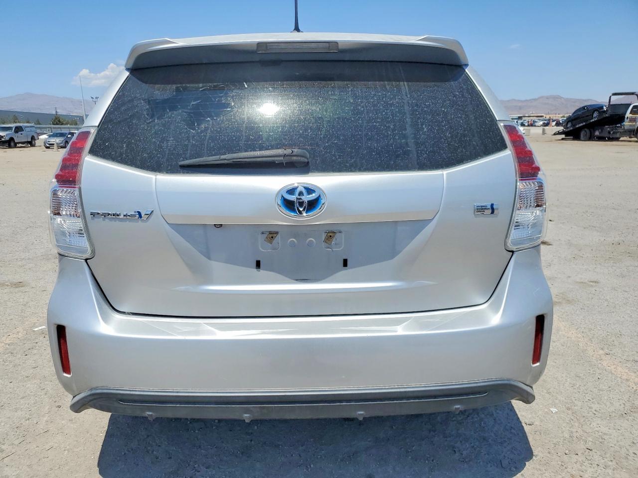 2017 Toyota Prius V Three - zdjęcie 6