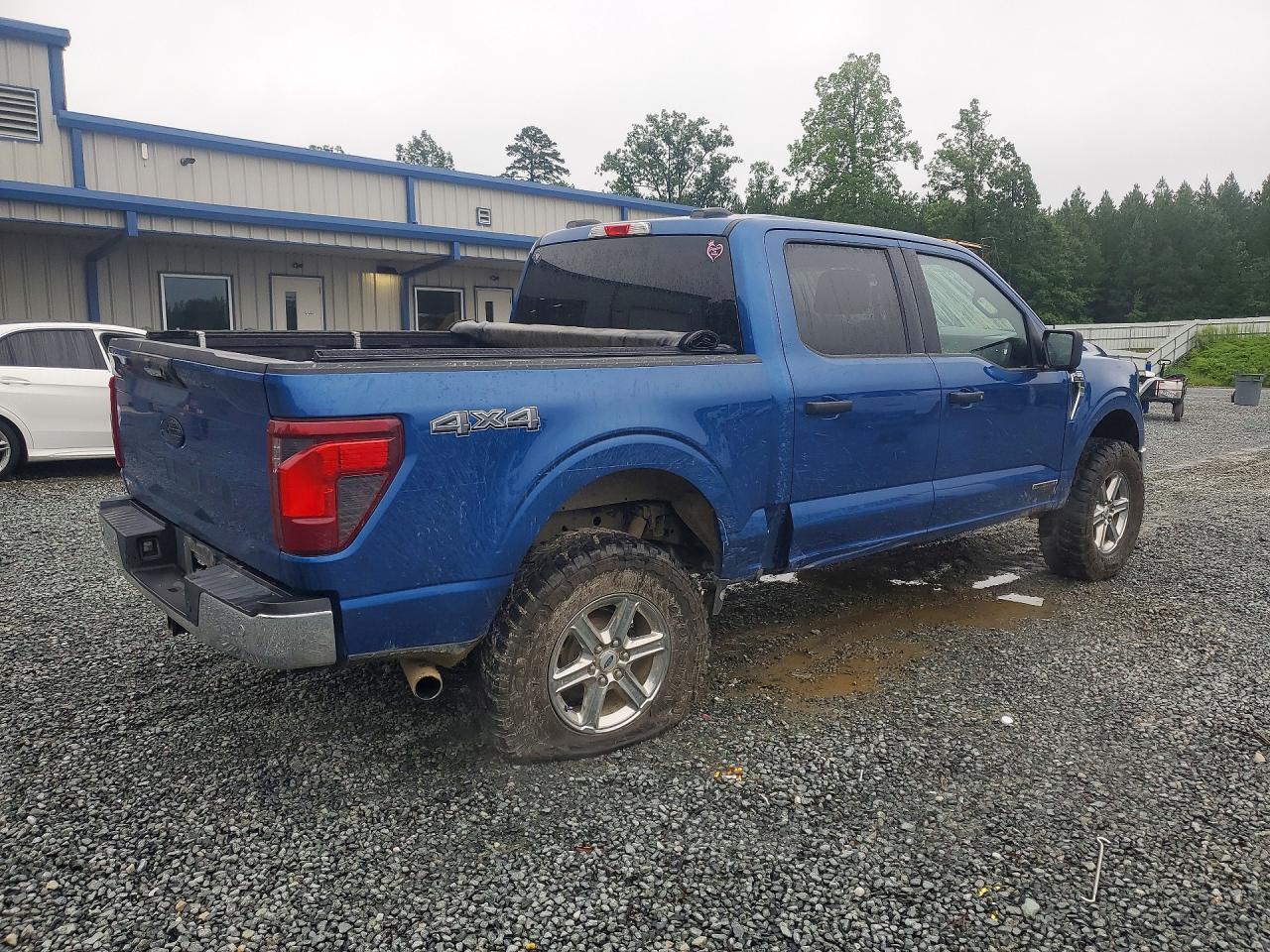 2024 Ford F150 Xlt - zdjęcie 3