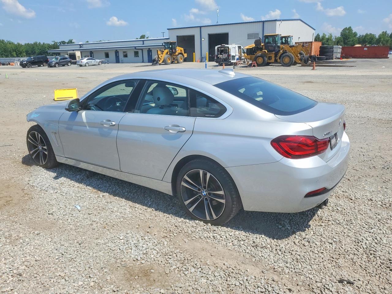 2020 BMW Seria 4 430i - zdjęcie 2