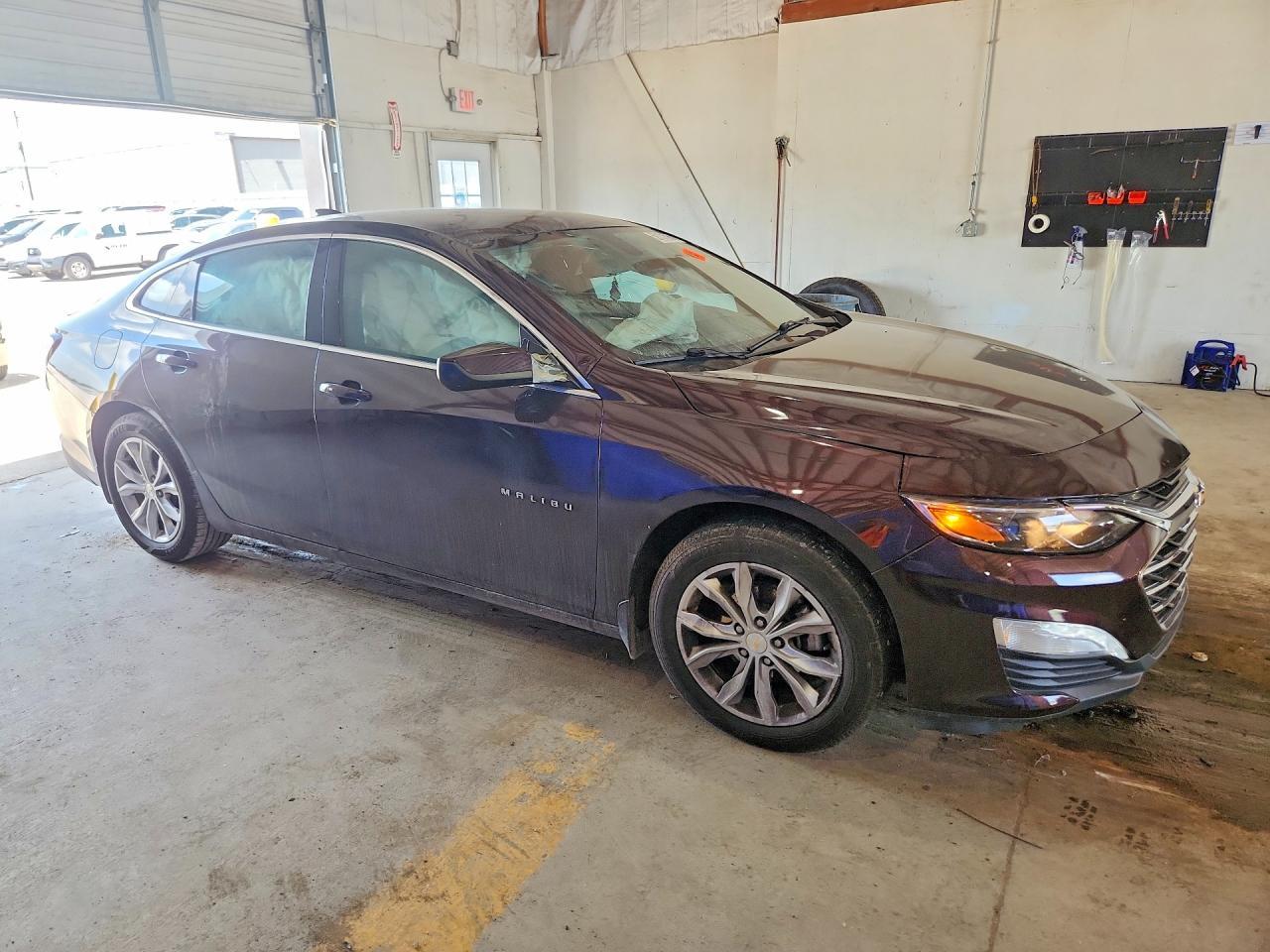 2020 Chevrolet Malibu Lt - zdjęcie 4