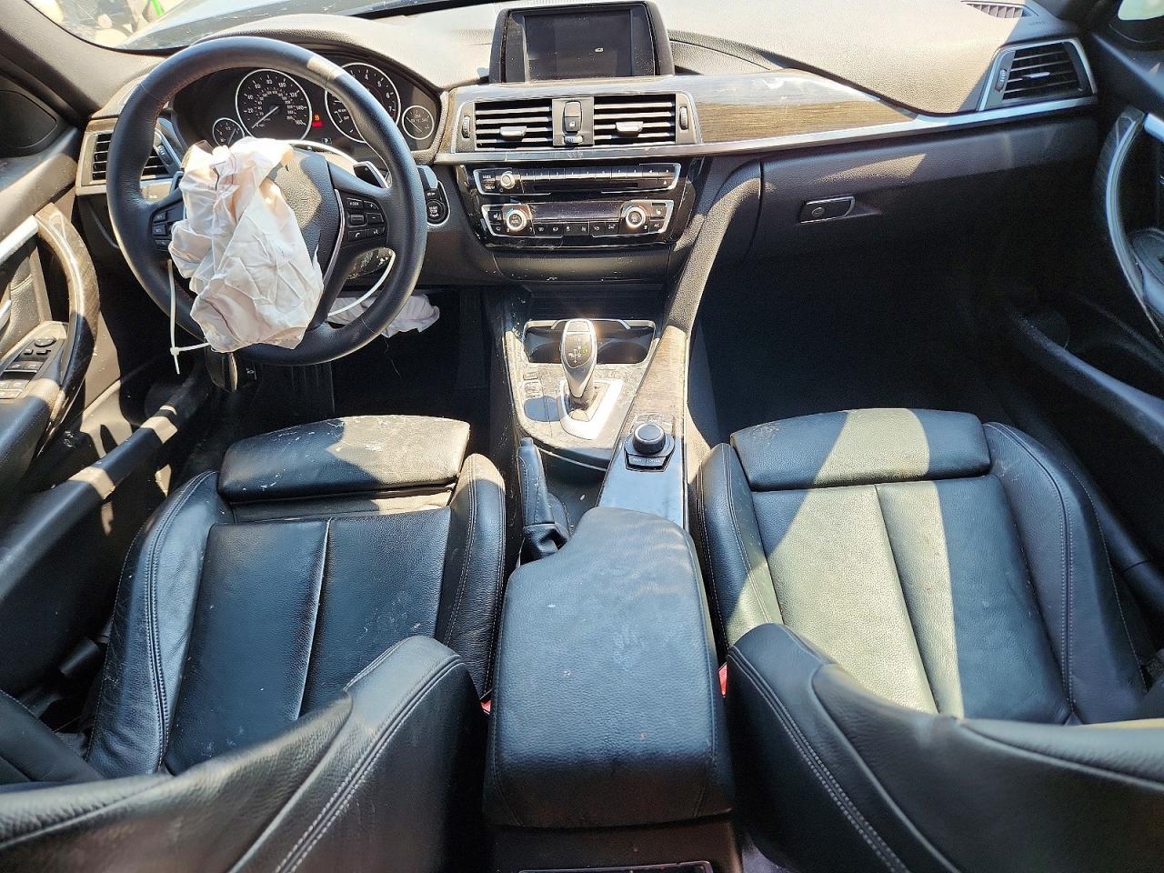 2018 BMW 330 I - zdjęcie 8