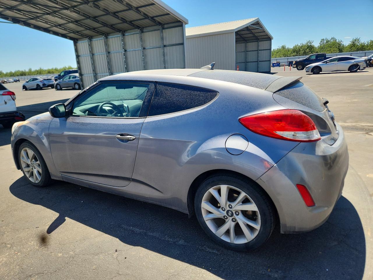2016 Hyundai Veloster Base - zdjęcie 2