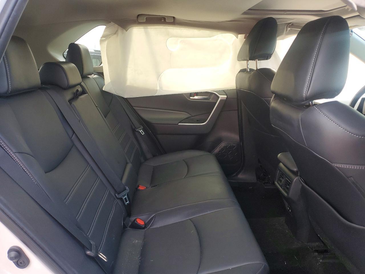 2020 Toyota Rav4 Xle Premium - zdjęcie 11