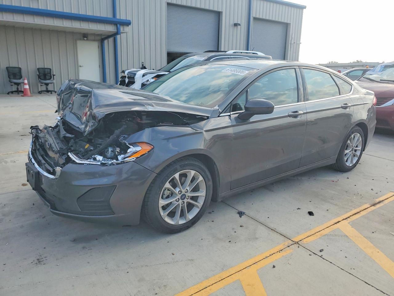 2020 Ford Fusion Se - zdjęcie główne