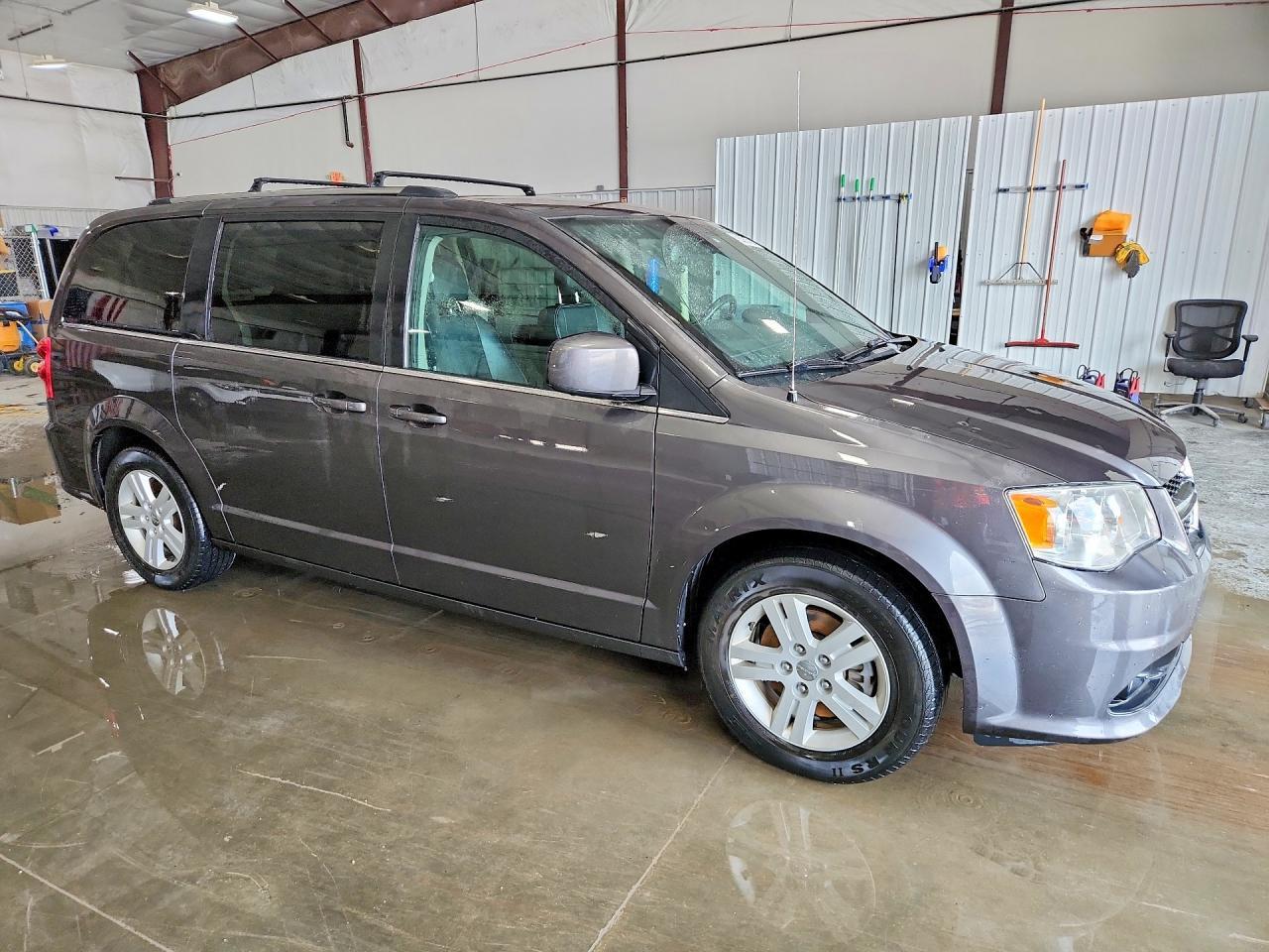 2019 Dodge Grand Caravan Sxt - zdjęcie 4