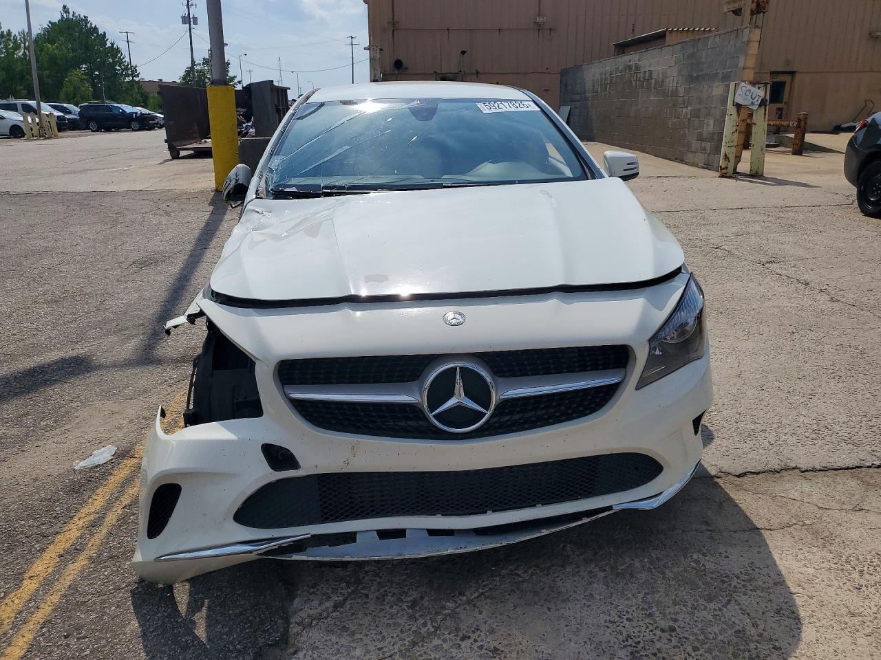 2018 Mercedes-Benz Cla 250 - zdjęcie 5