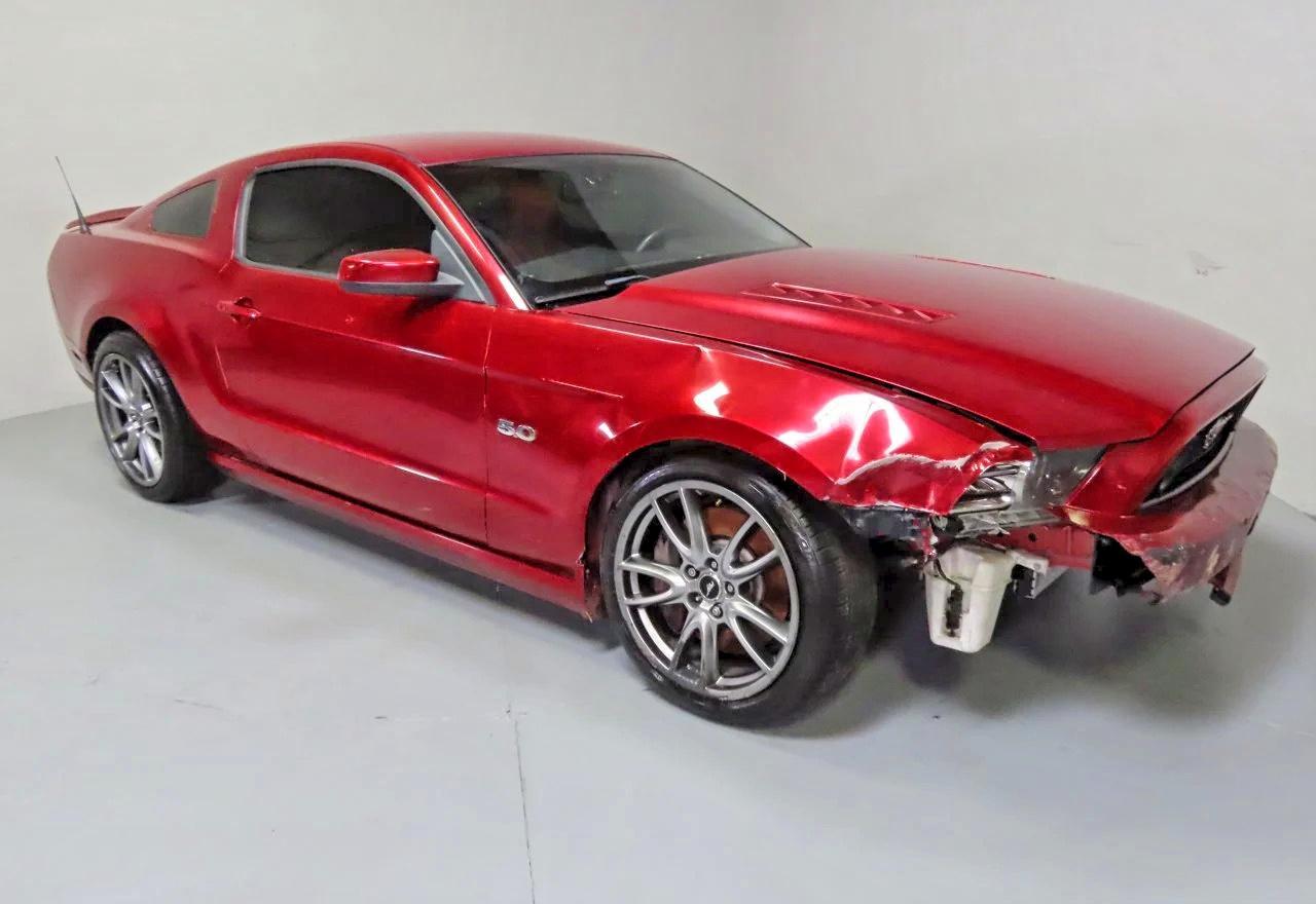 2014 Ford Mustang Gt - zdjęcie główne