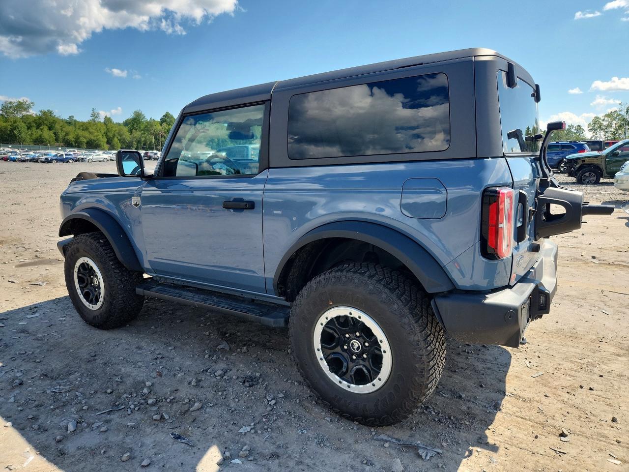 2023 Ford Bronco Base - zdjęcie 2