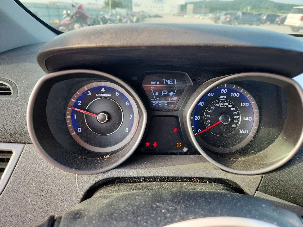 2014 Hyundai Elantra Se - zdjęcie 9