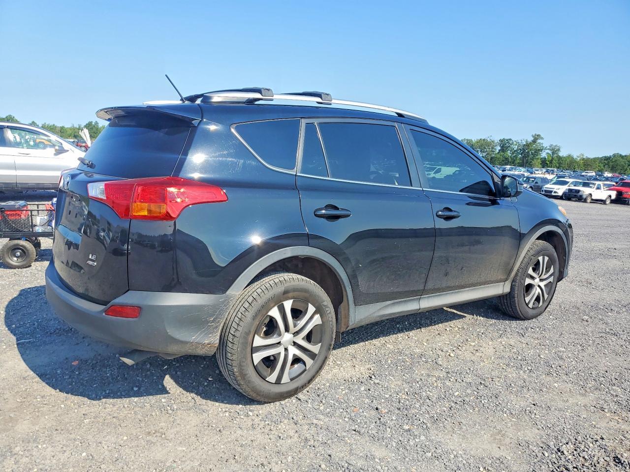 2013 Toyota Rav4 Le - zdjęcie 3