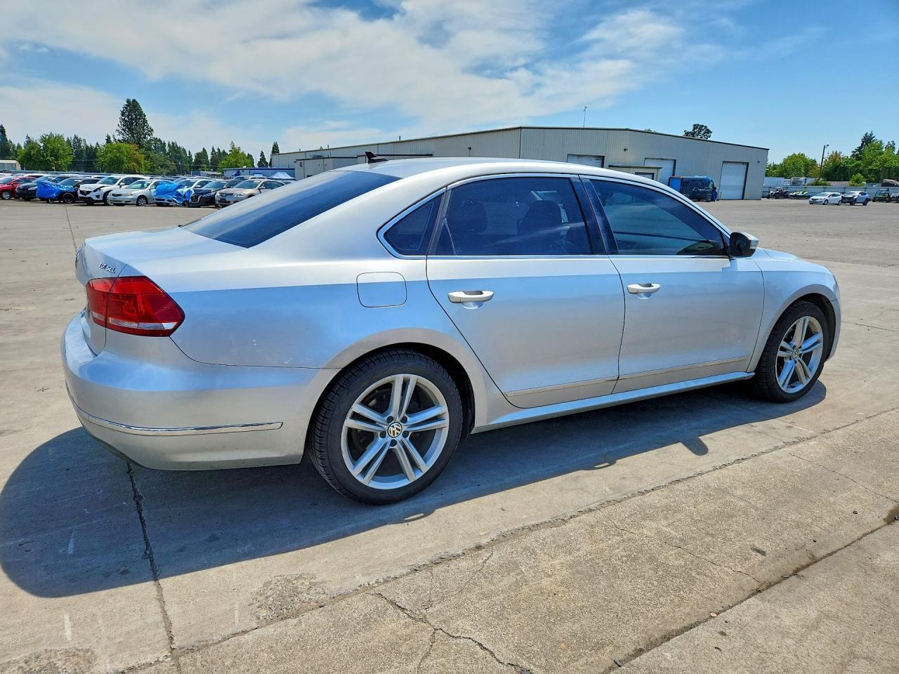 2014 Volkswagen Passat Sel - zdjęcie 3