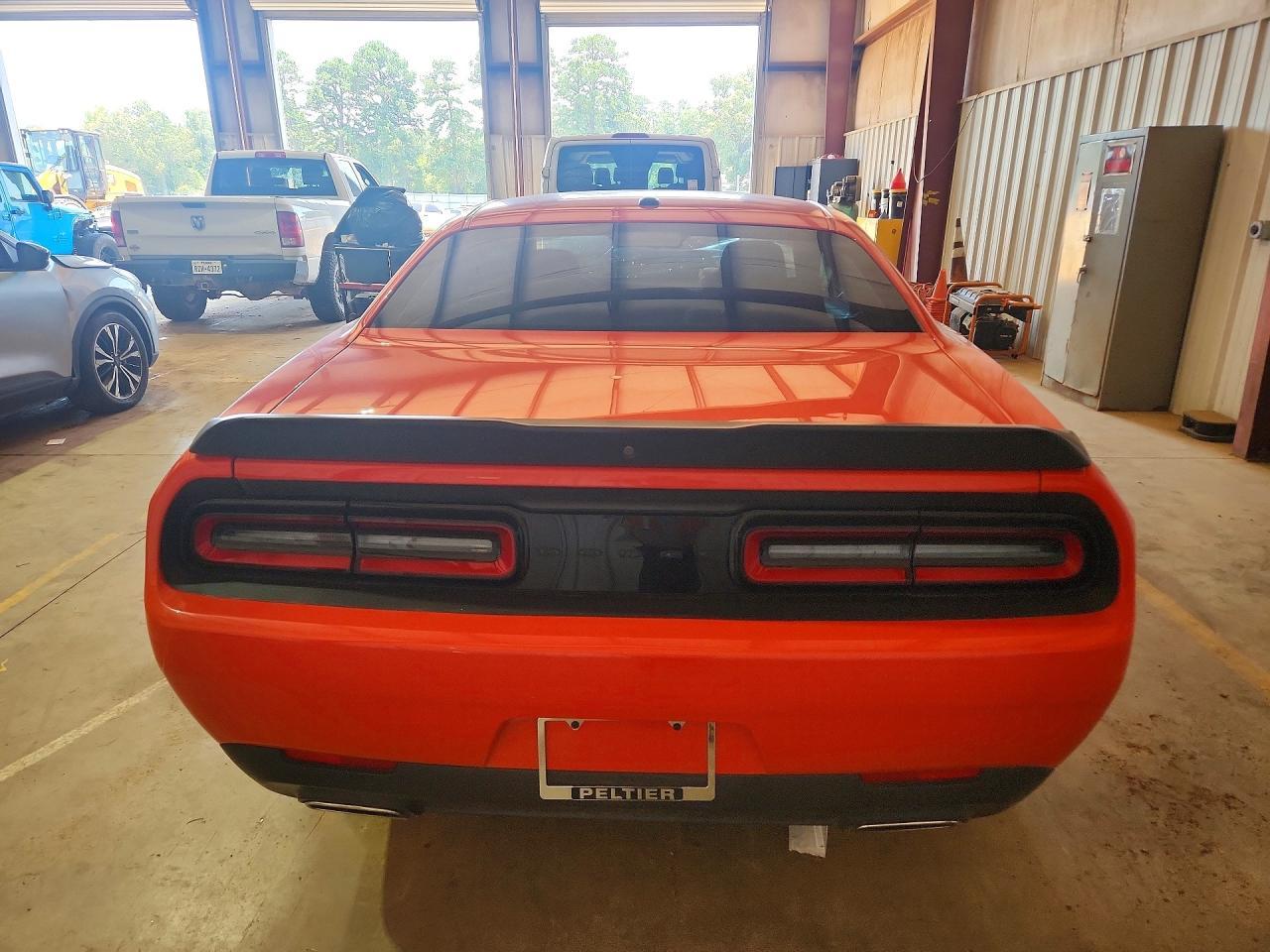 2023 Dodge Challenger Sxt - zdjęcie 6
