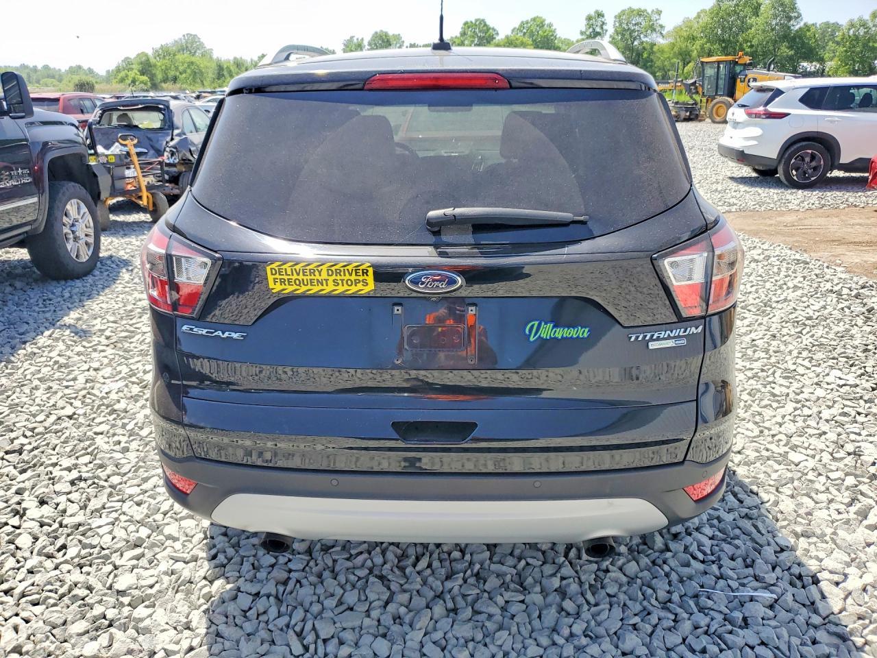 2017 Ford Escape Titanium - zdjęcie 6