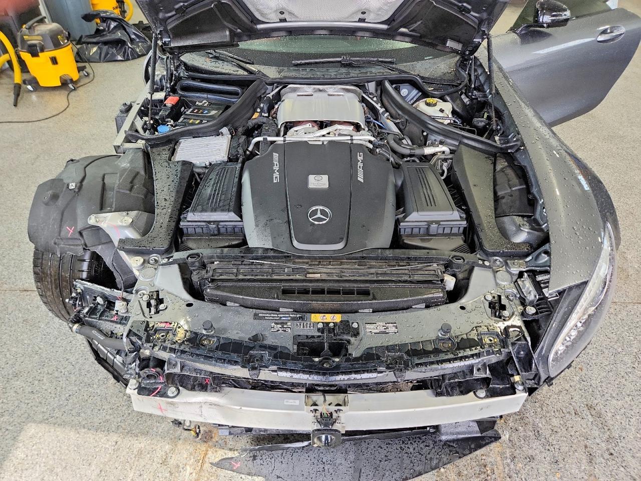 2017 Mercedes-Benz Amg Gt S - zdjęcie 11