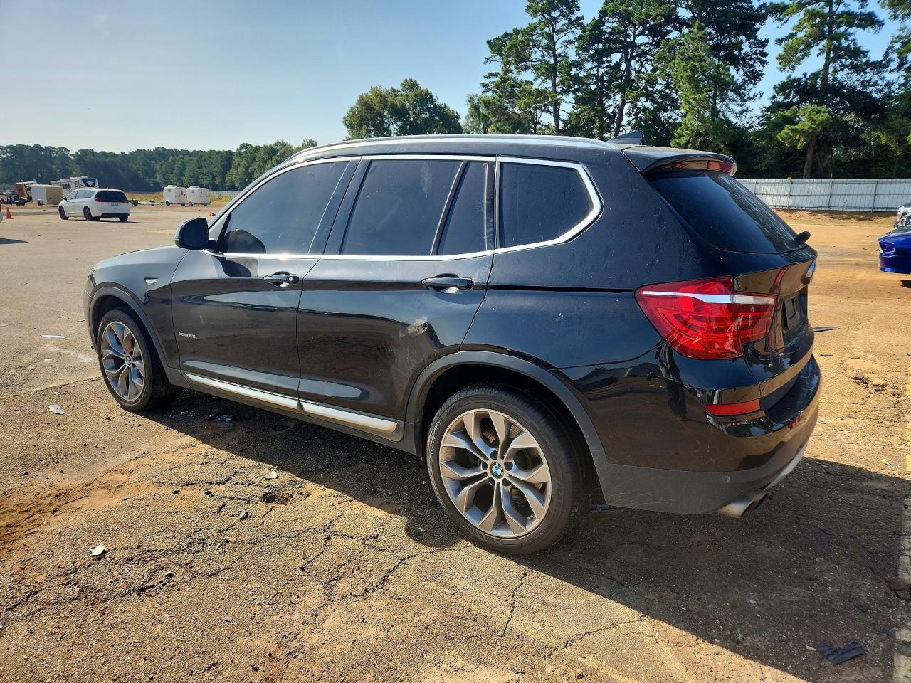 2017 BMW X3 xDrive28I - zdjęcie 2