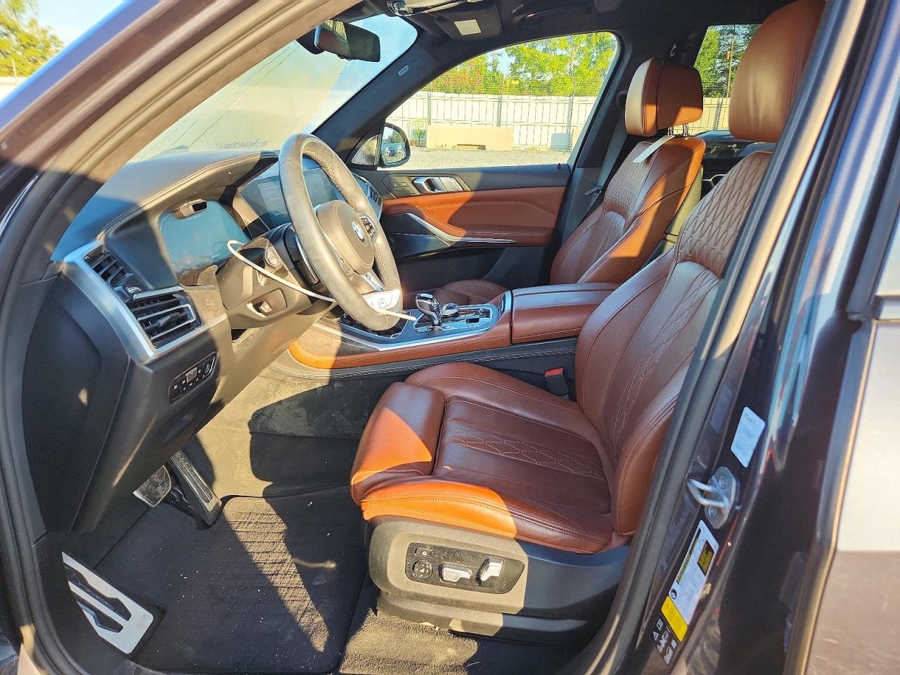 2021 BMW X7 M50I - zdjęcie 7
