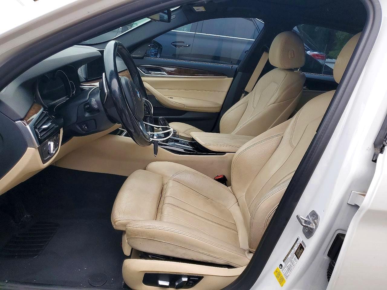 2017 BMW 540 I - zdjęcie 7