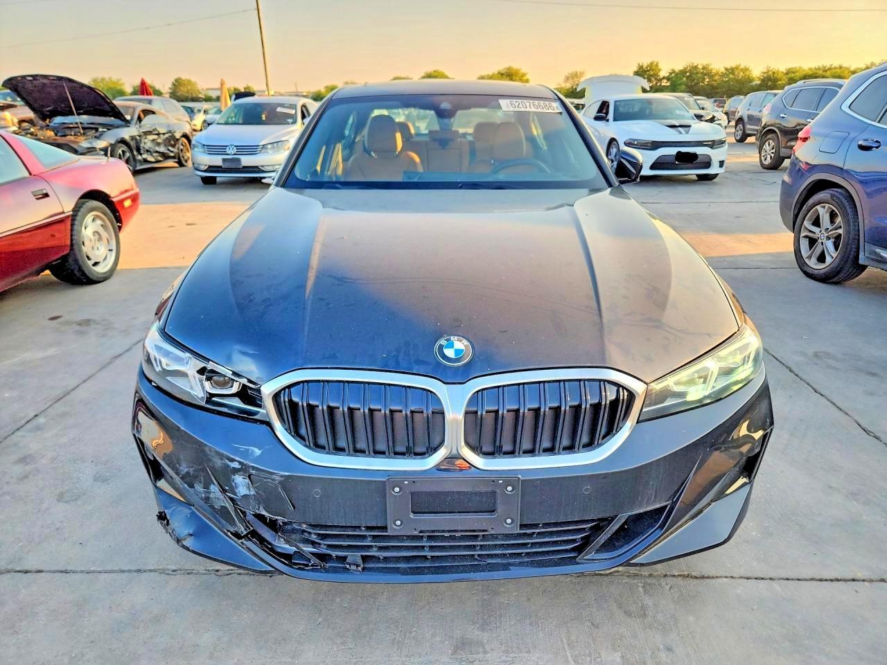 2026 BMW Seria 3 330i - zdjęcie 5