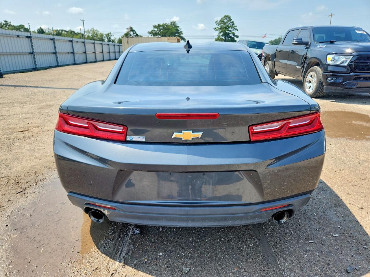 2016 Chevrolet Camaro Lt - zdjęcie 6