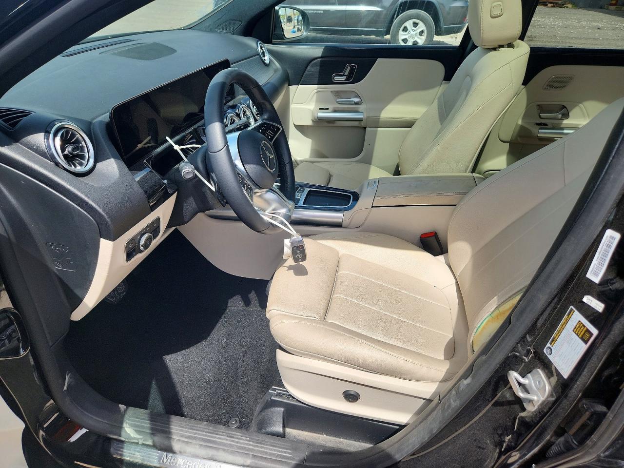 2025 Mercedes-Benz Gla 250 - zdjęcie 7