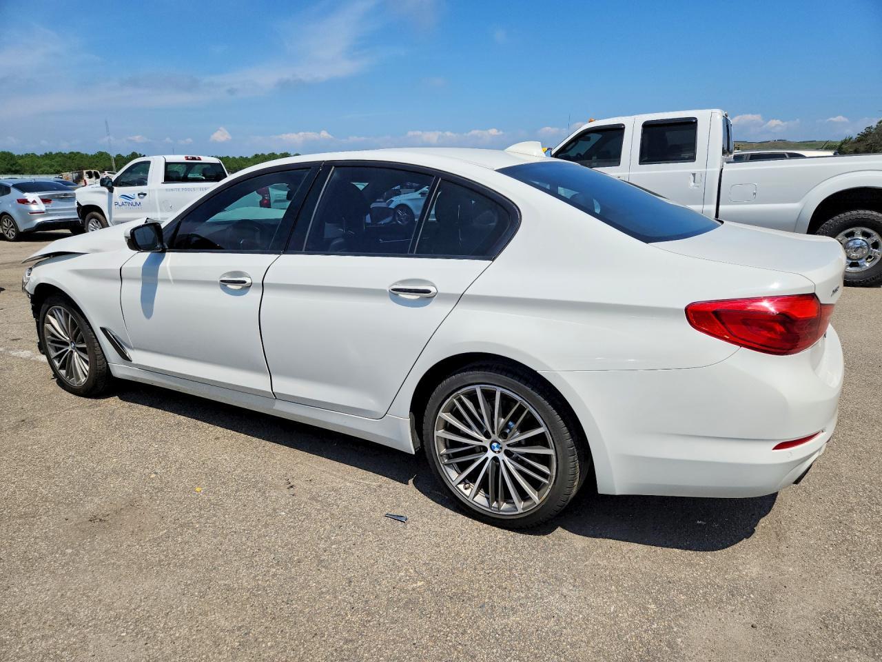 2018 BMW Seria 5 530i - zdjęcie 2