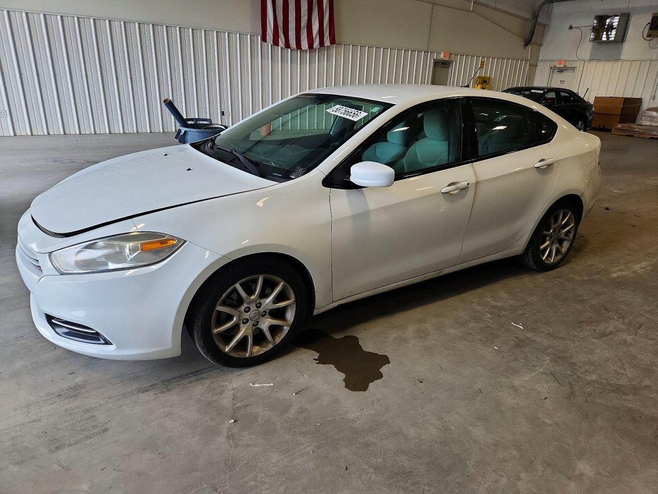 2013 Dodge Dart Sxt - zdjęcie główne
