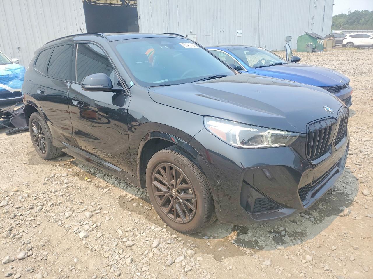 2023 BMW X1 xDrive28I - zdjęcie 4