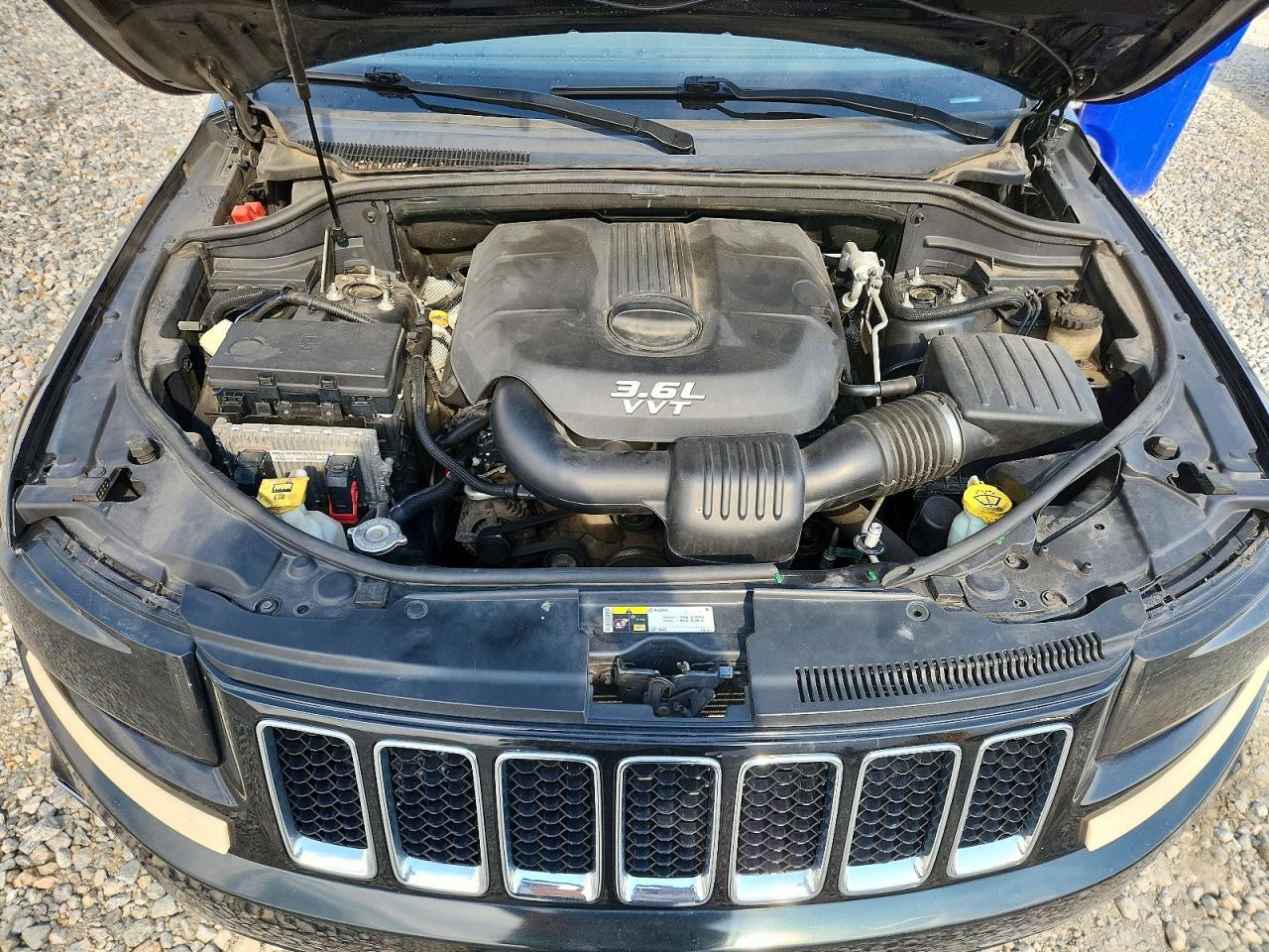 2014 Jeep Grand Cherokee Laredo - zdjęcie 12