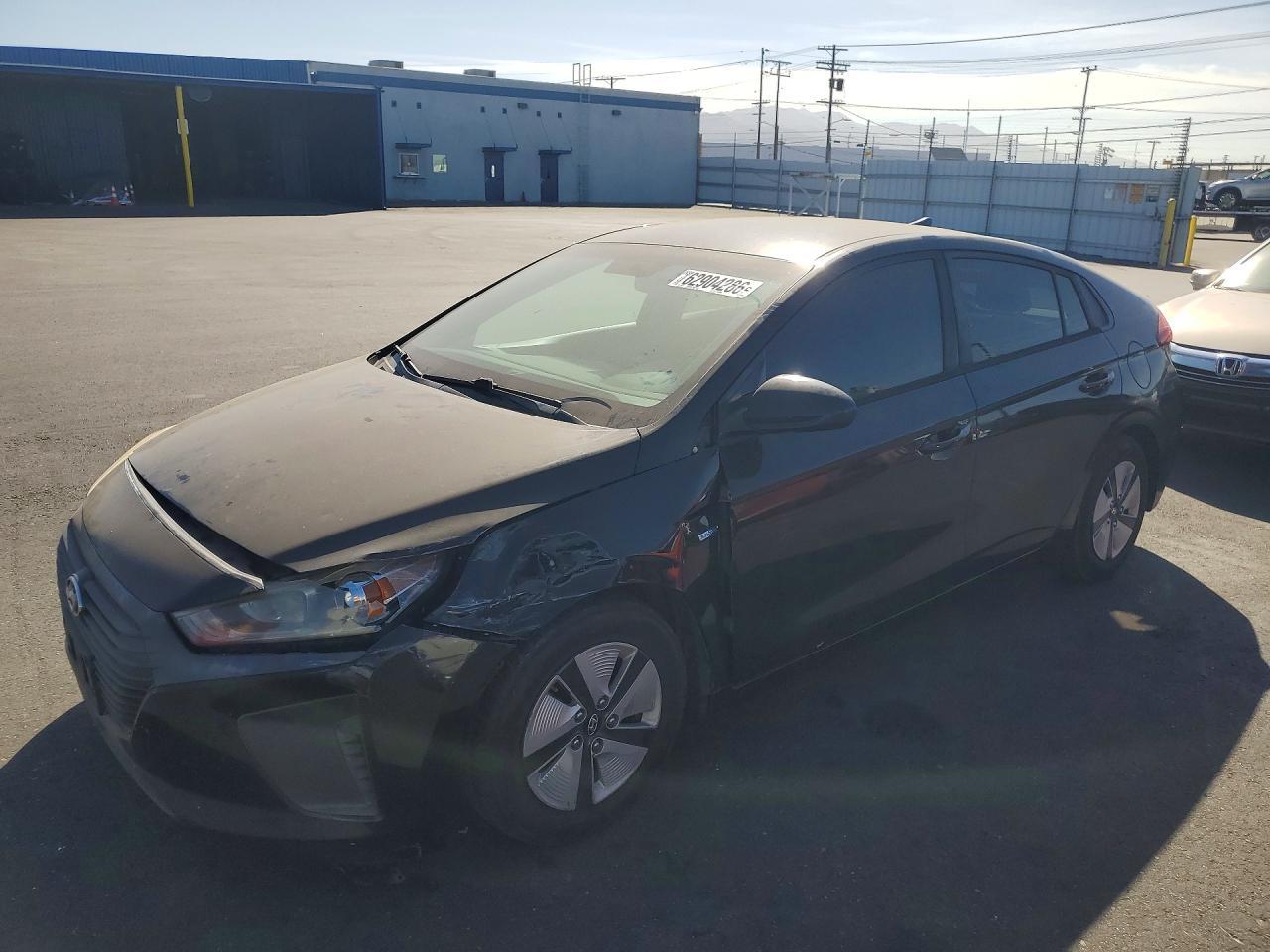 2019 Hyundai Ioniq Blue - zdjęcie główne