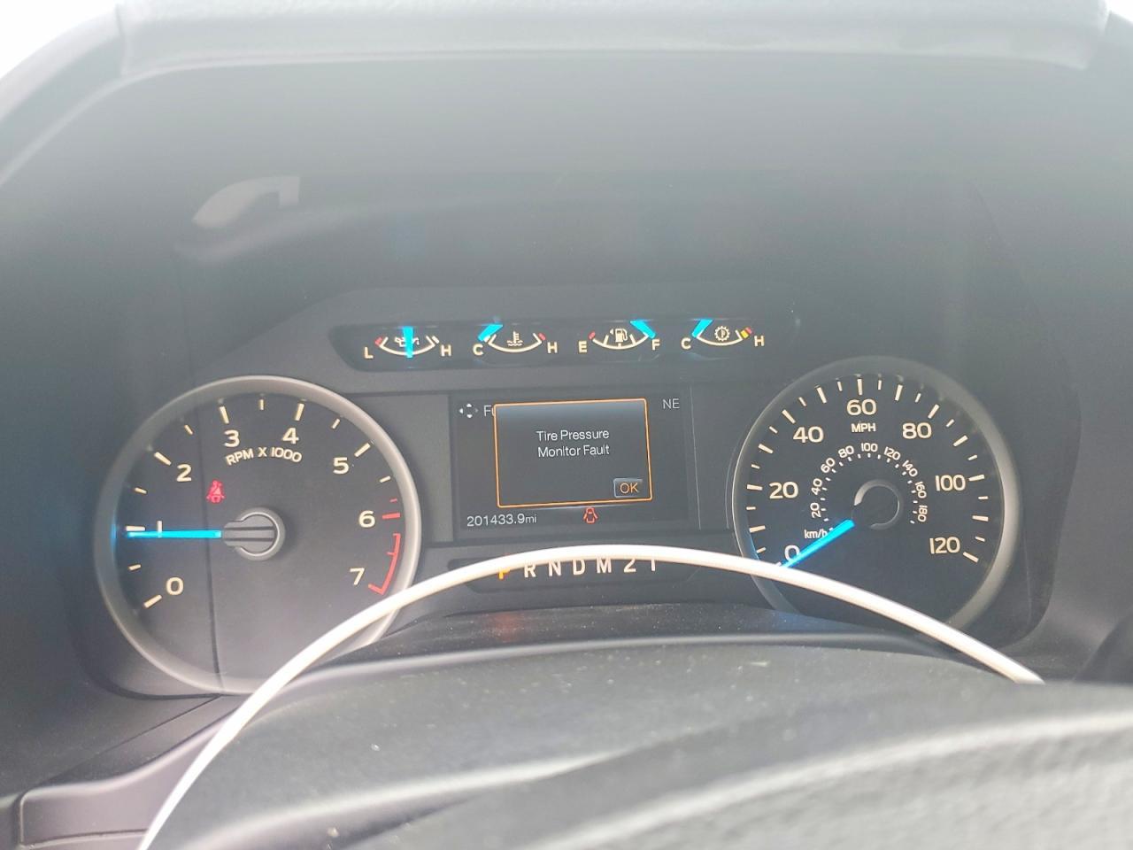 2015 Ford F150 Supercrew - zdjęcie 9