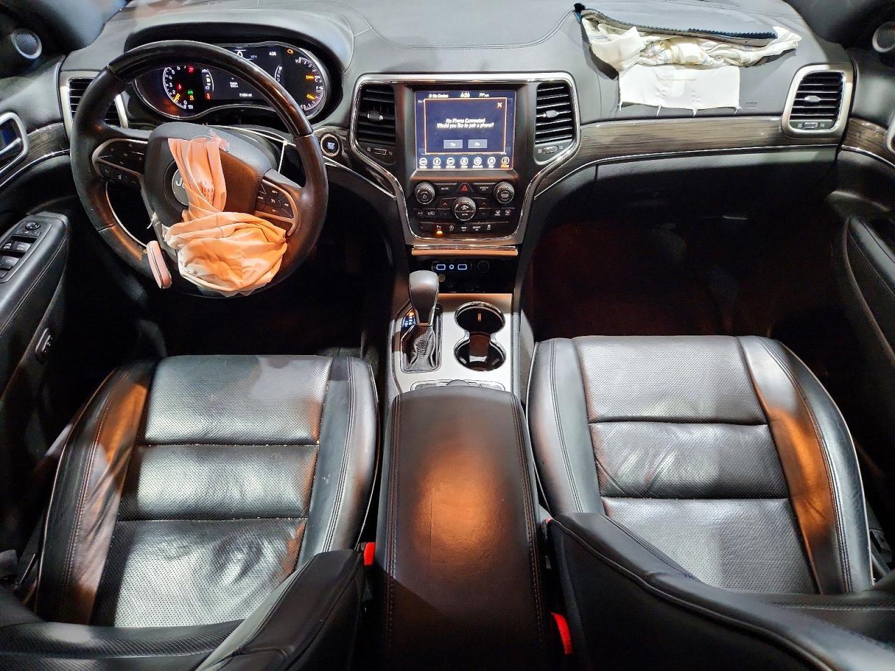 2018 Jeep Grand Cherokee Overland - zdjęcie 8