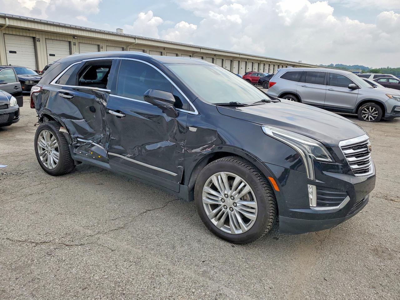 2019 Cadillac Xt5 Premium Luxury - zdjęcie 4